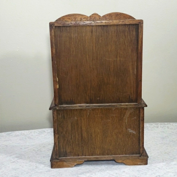 Antique Crafted Wooden & Ornate Brass Tone Jewelry Box.Beautiful Design. - Picture 13 of 17